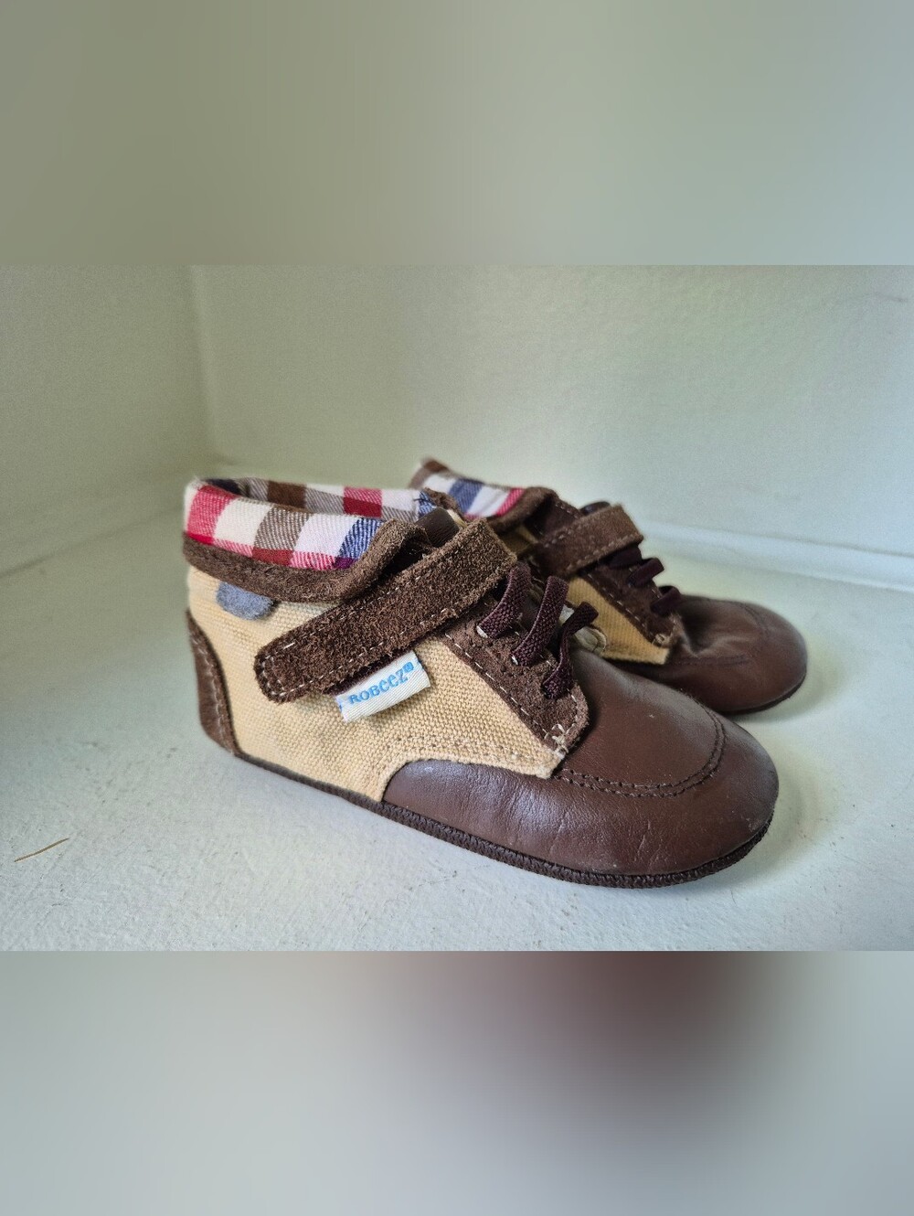 Robeez Baby Boy Shoes Size 5